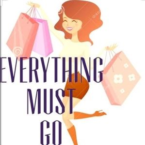 All clothes will be donated by 12/23/22. Make an offer.